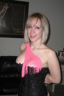 , 25  female escort, penticton